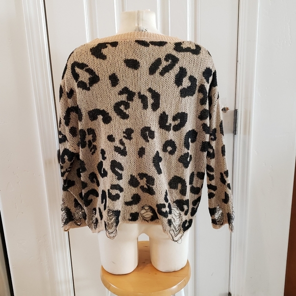 Amaryllis size XS oversized fit - Picture 3 of 4